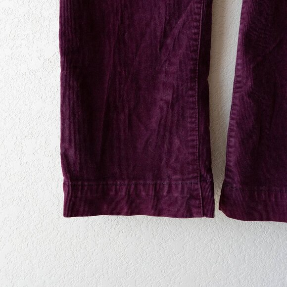St John’s Bay Corduroy Pants Sz 12 Burgundy Straight Fit Secretly Slender Boot - Picture 4 of 6